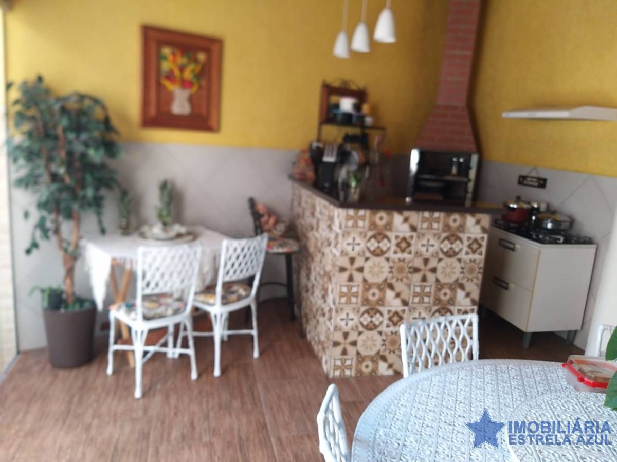 Conjunto no bairro Parque Daville