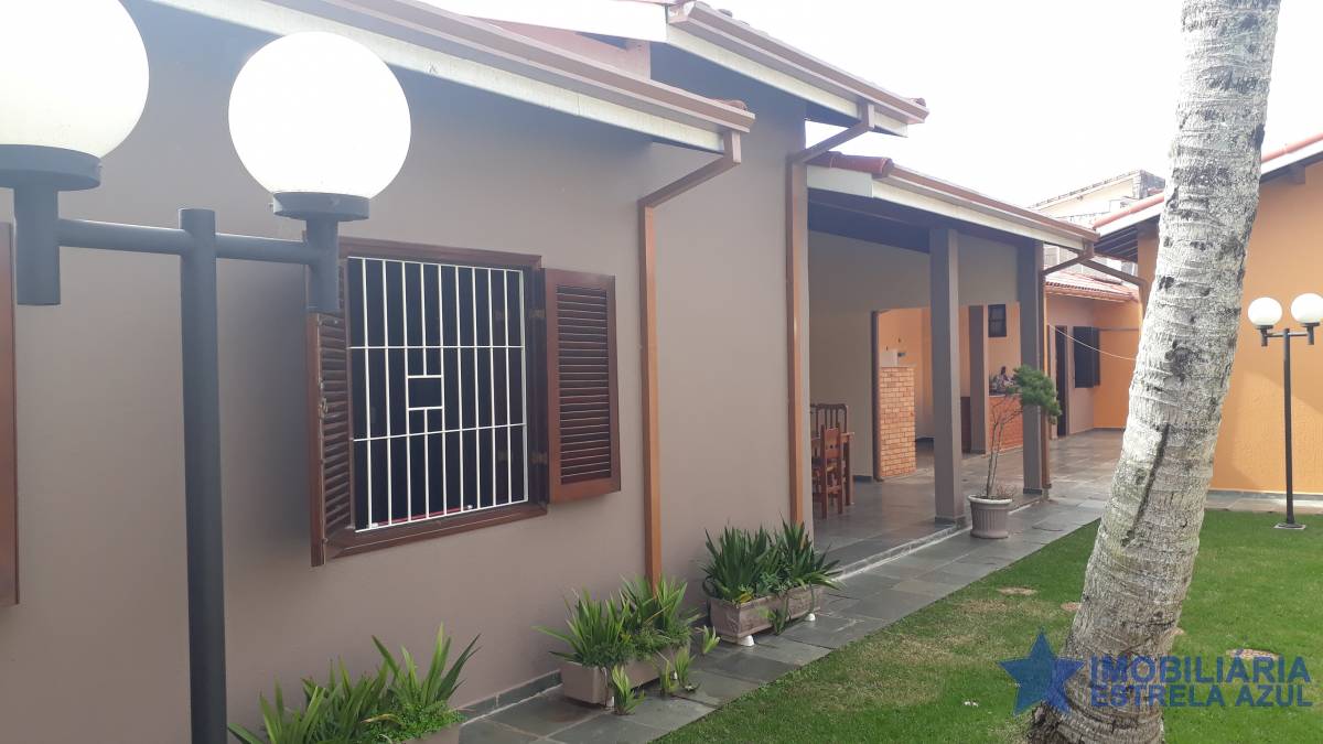 Casa no bairro Samburá