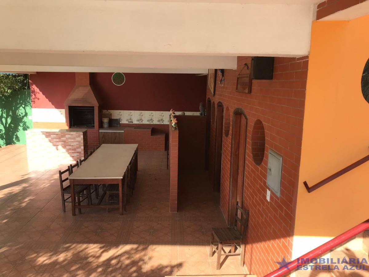 Chácara no bairro Chácaras Bom Tempo