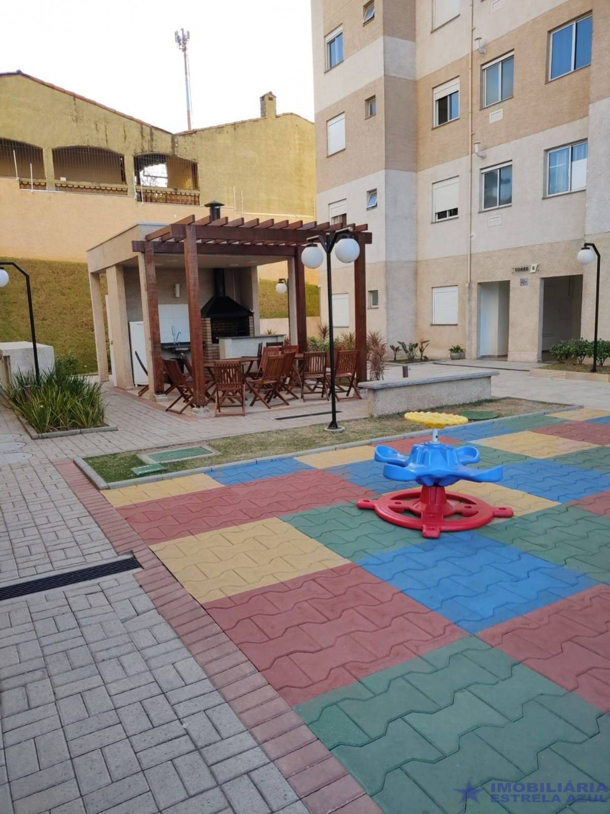 Apartamento no bairro Perus