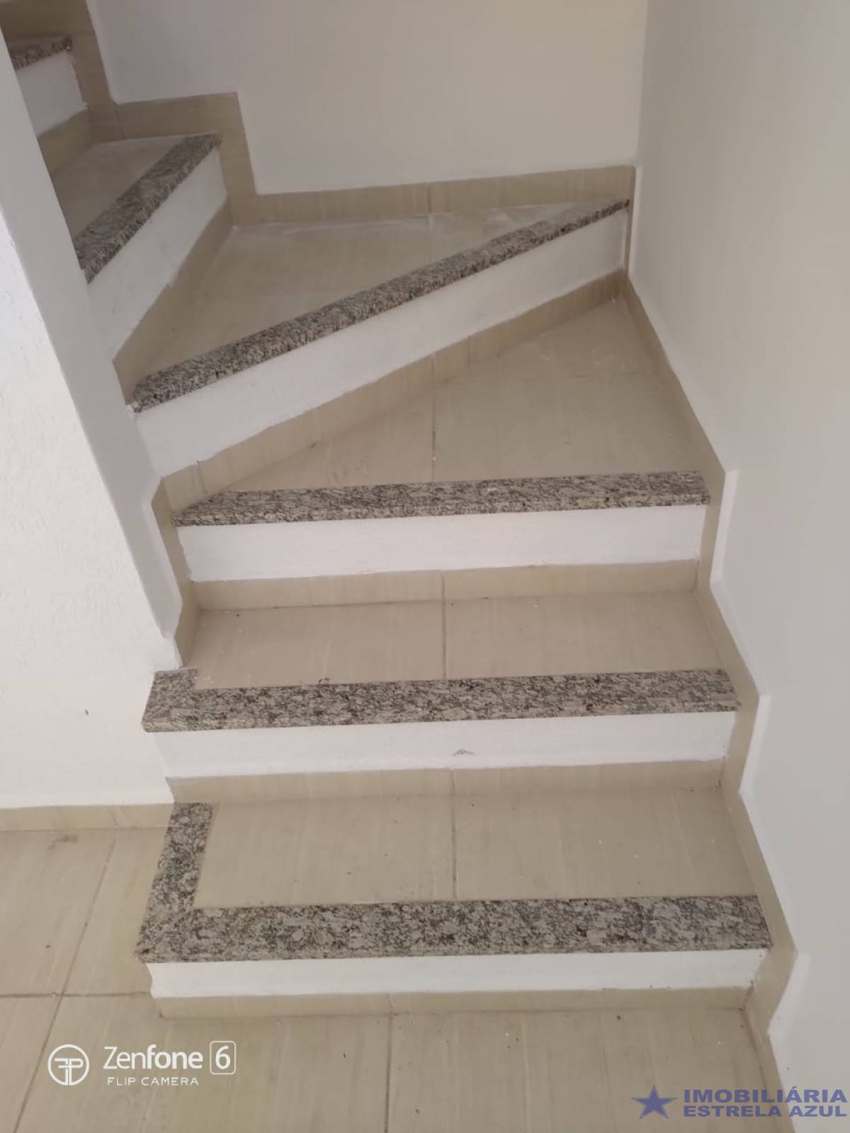 Conjunto no bairro Perus