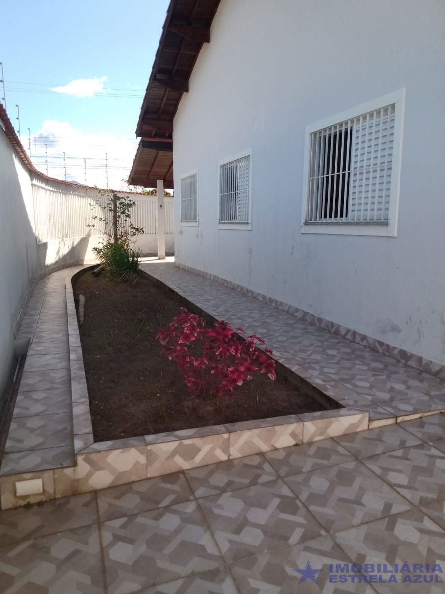 Casa para temporada no bairro Parque Turistico em Peruíbe