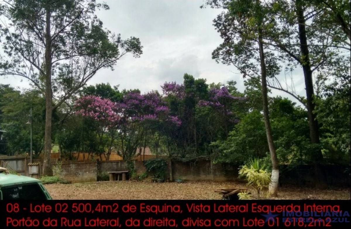 Terreno no bairro Alvarenga 