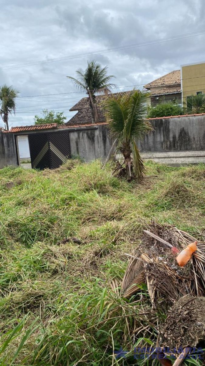 Terreno para venda no bairro Parque Turistico em Peruíbe