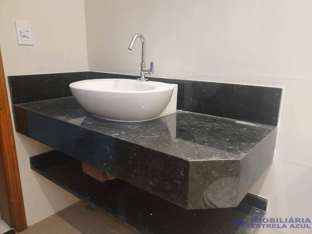 Casa no bairro Jardim Star