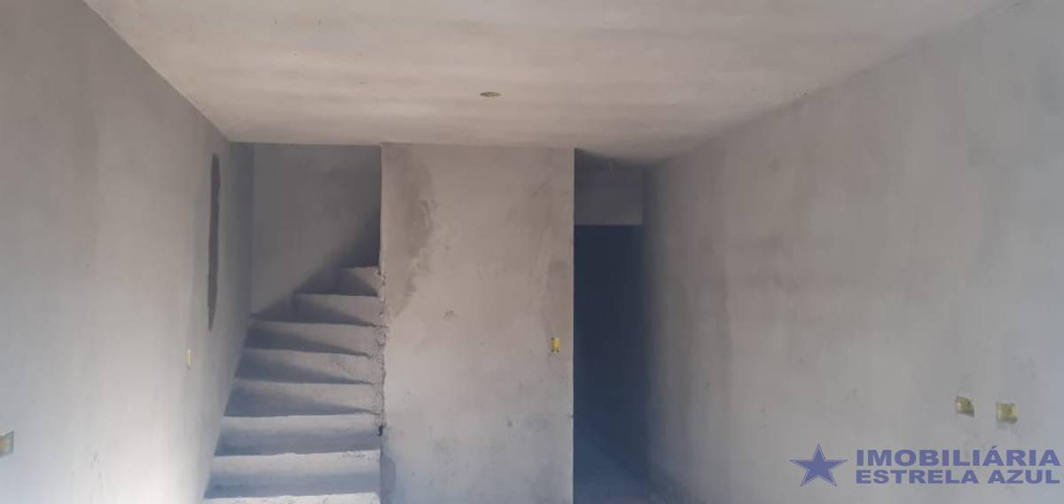 Conjunto no bairro Parada de Taipas