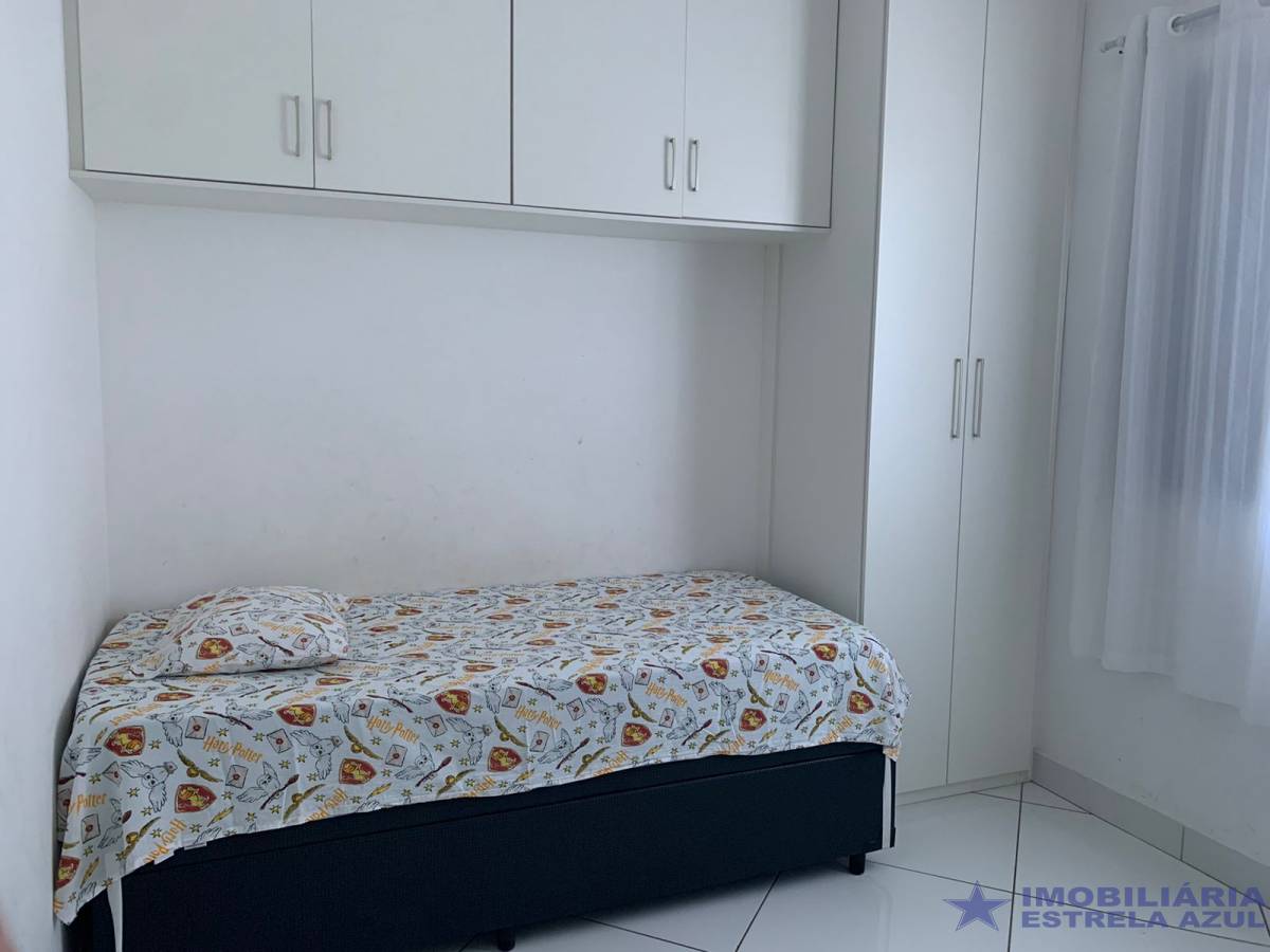 Apartamento no bairro Perus