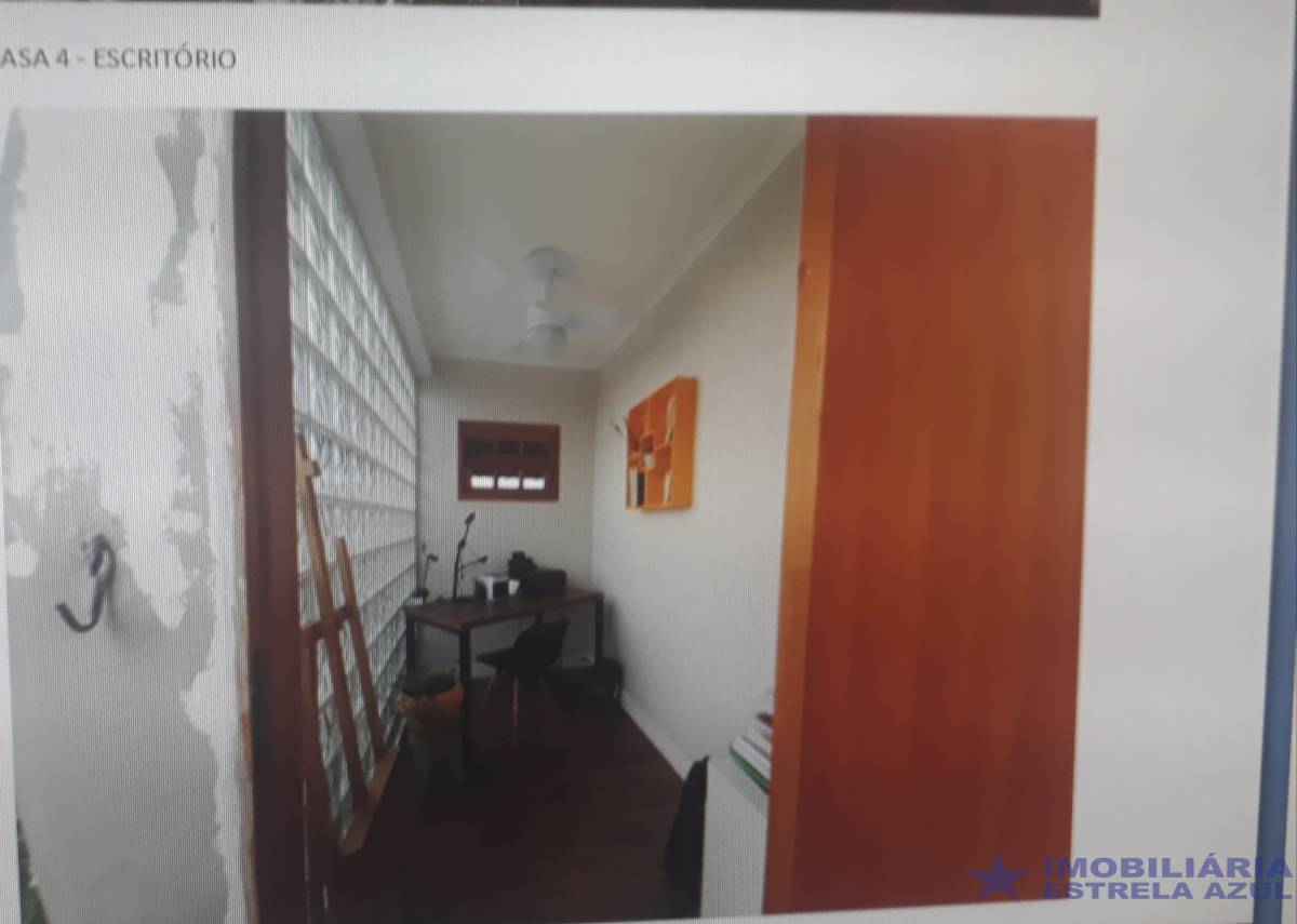 Conjunto no bairro Perus