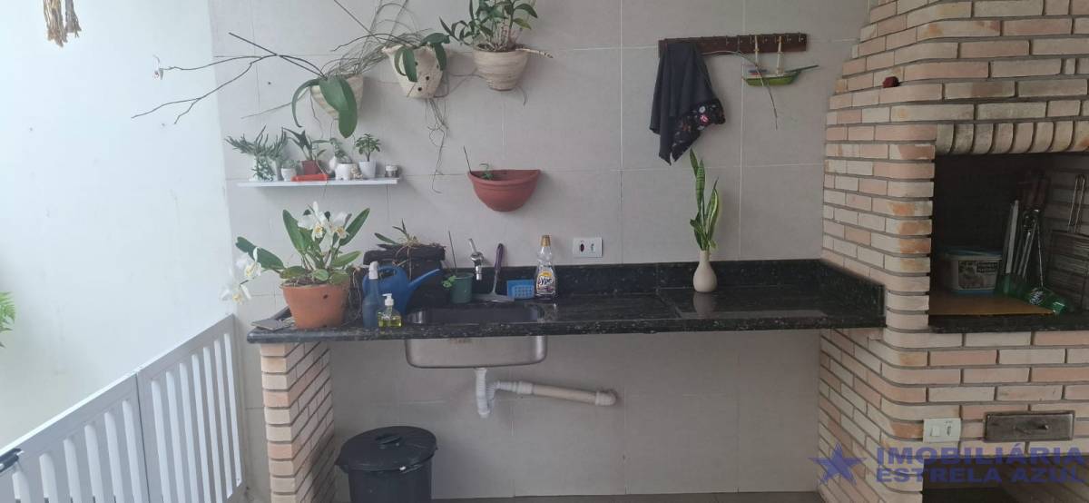 Conjunto no bairro Jardim Márcia 1