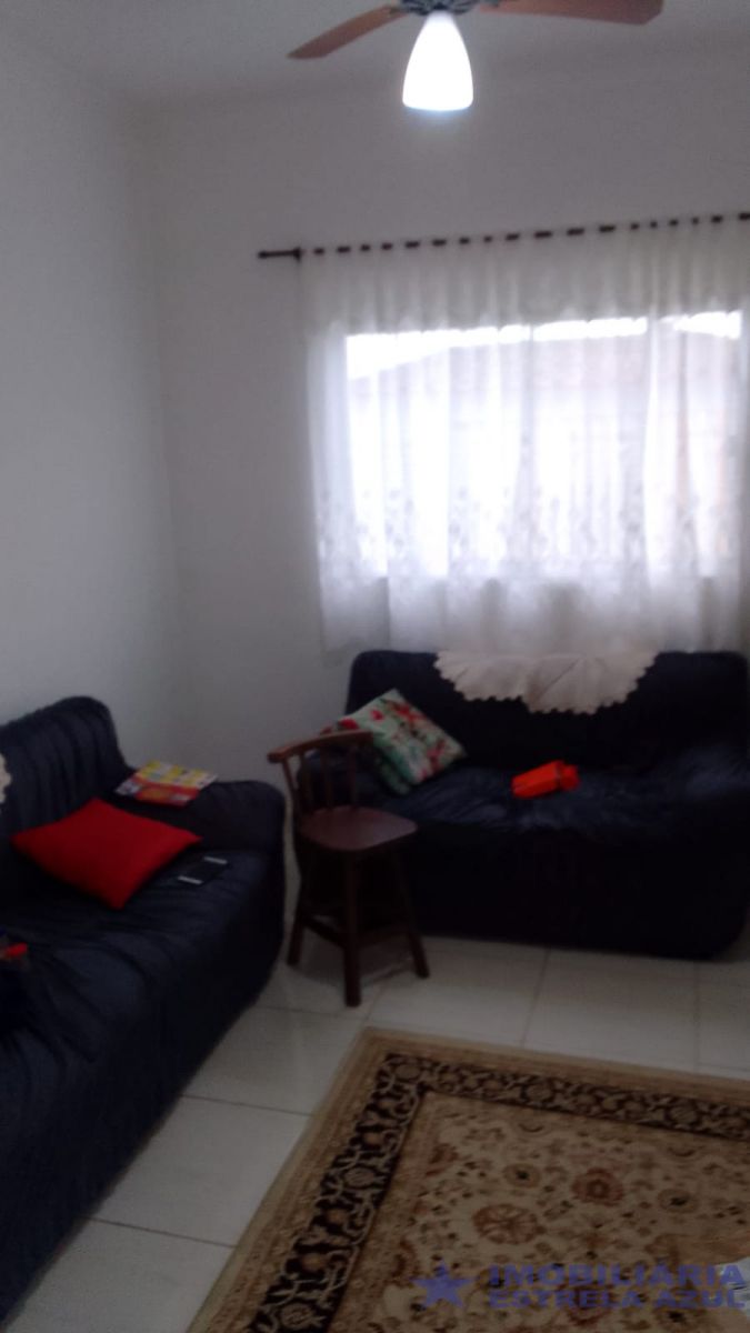 Casa para venda no bairro Parque Turistico em Peruíbe