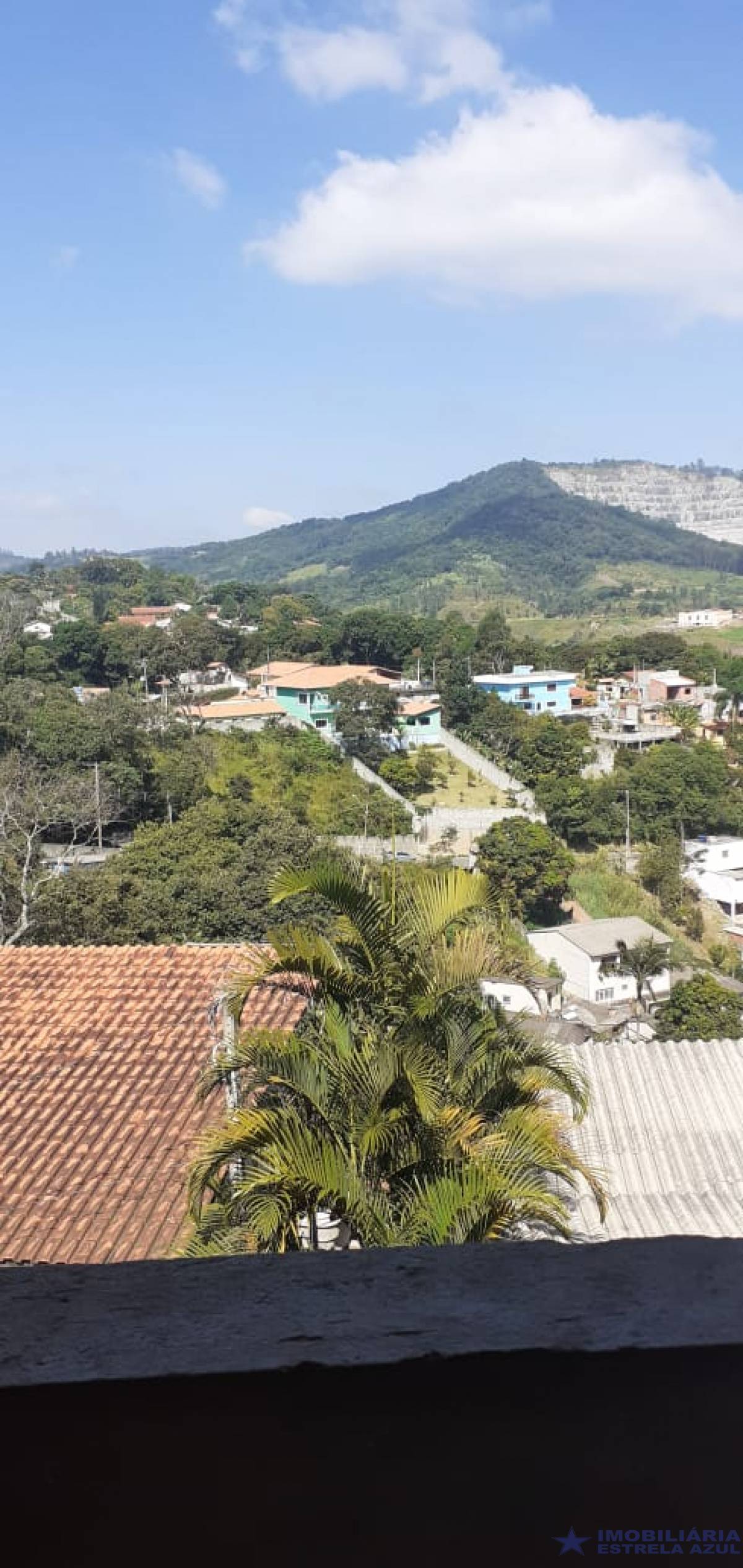 Conjunto no bairro Jardim Santana 