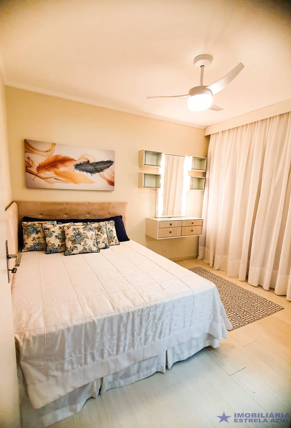 Apartamento no bairro Arpoador