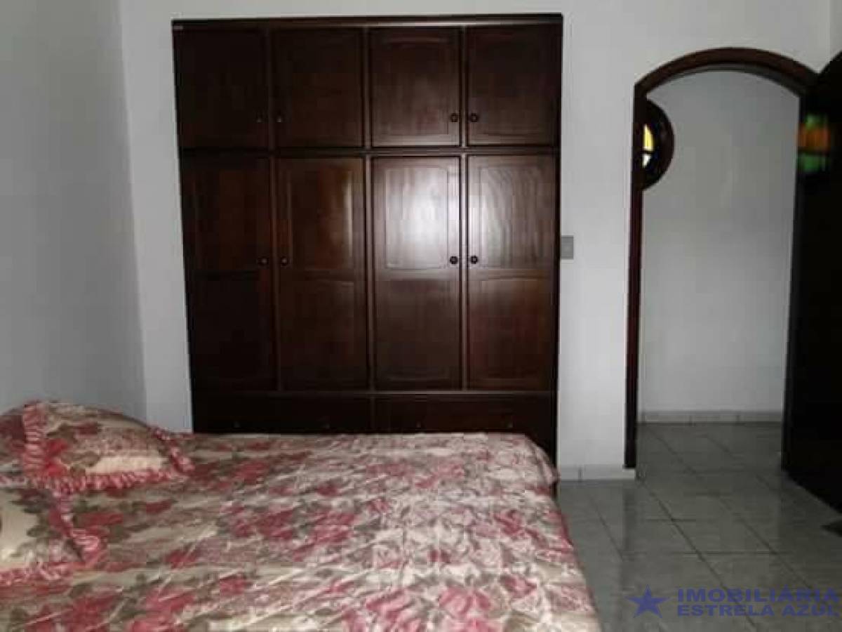 Casa no bairro Bougainvillée V