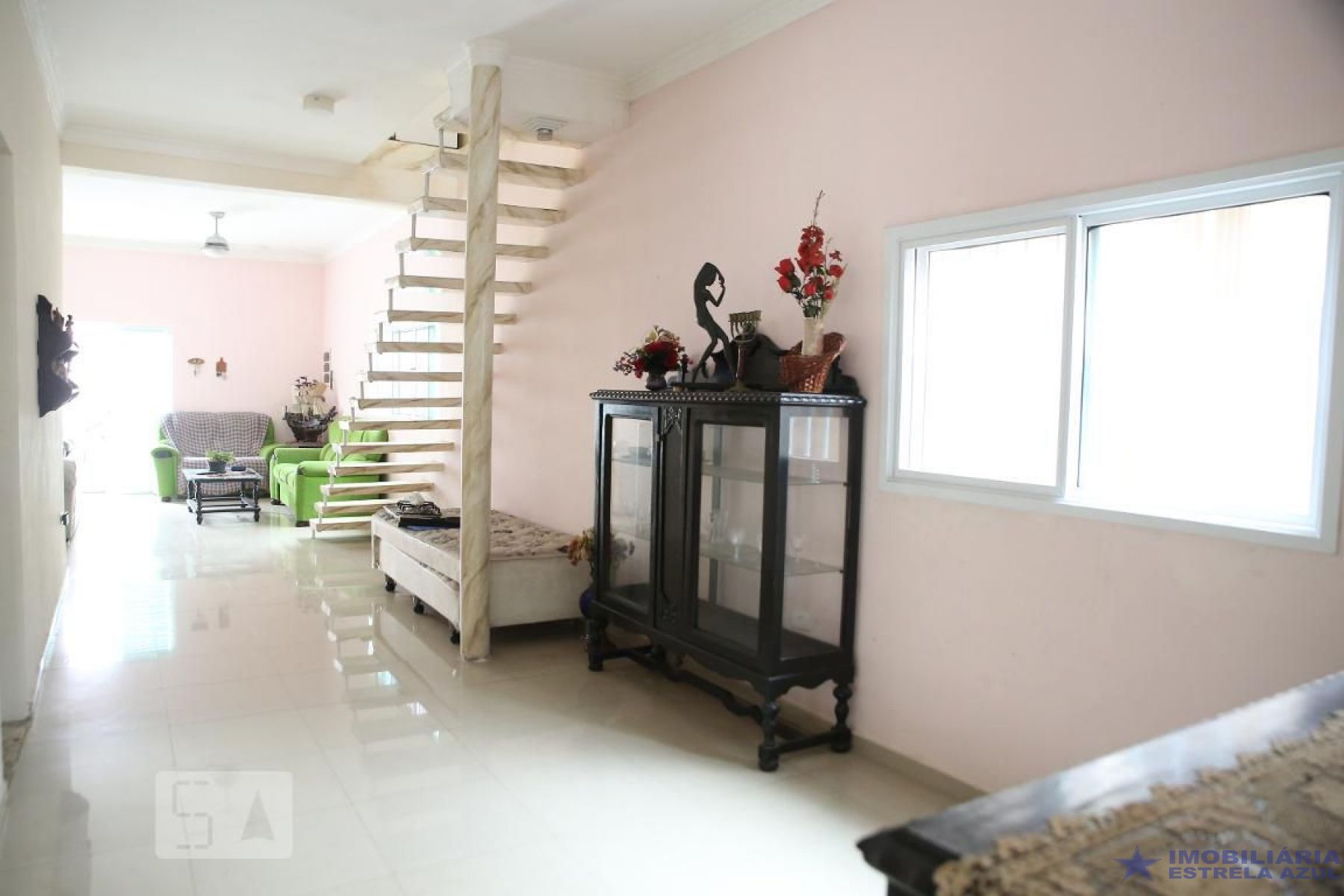 Conjunto para venda no bairro Balneário Maracanã em Praia Grande