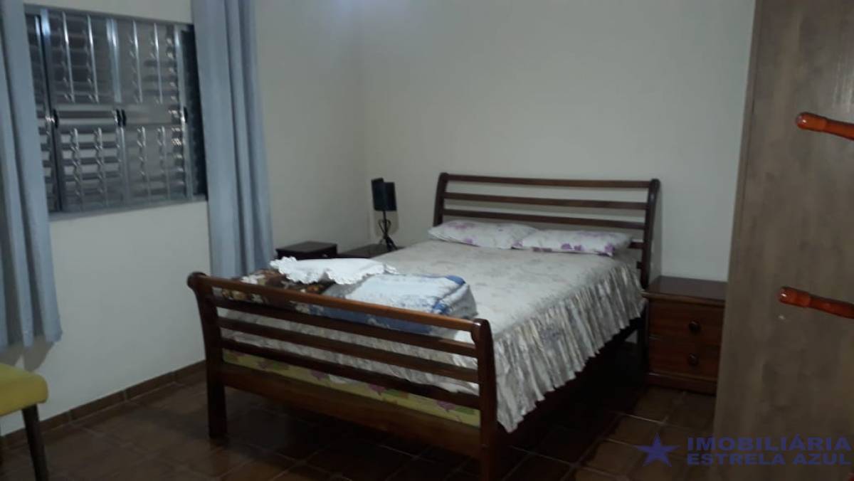 Casa no bairro Jaraguá 