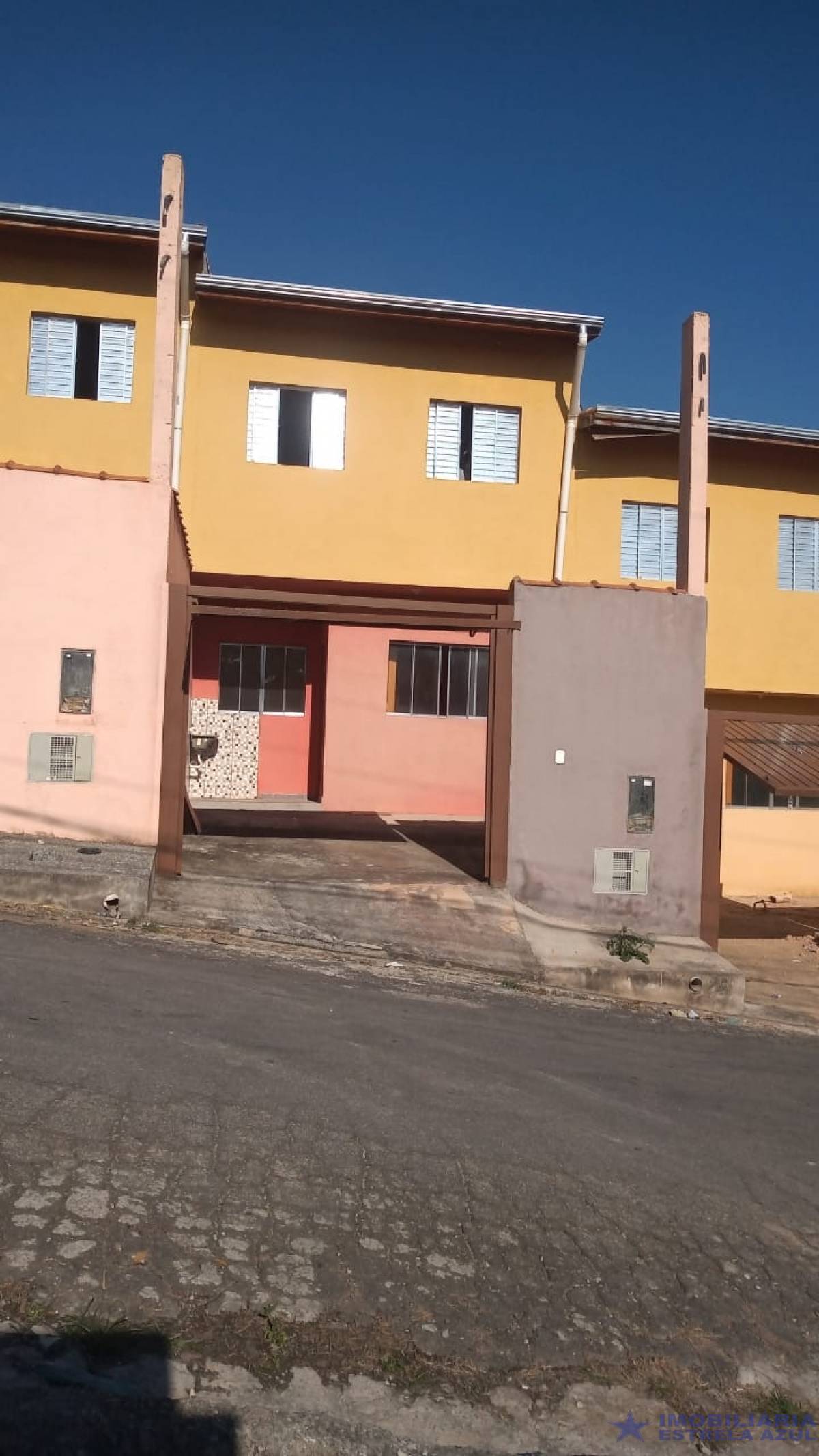 Conjunto no bairro Lago Azul