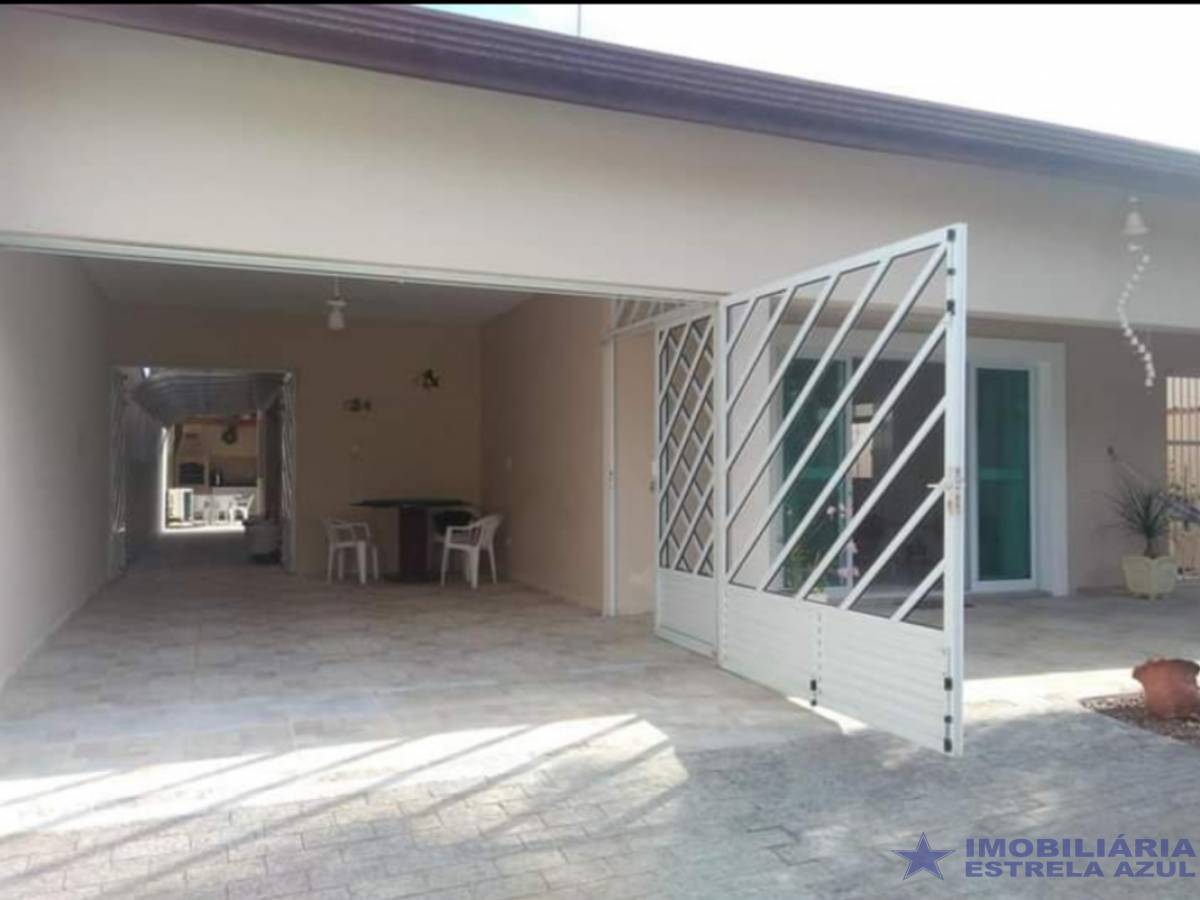 Casa no bairro Sol e Mar 