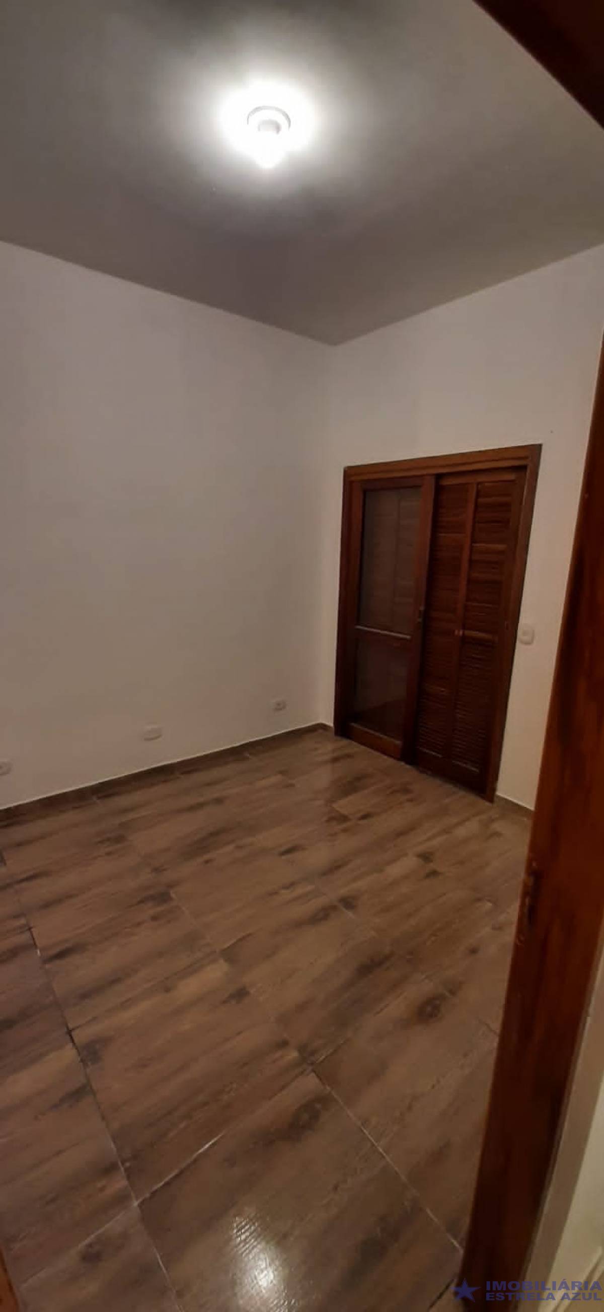 Conjunto no bairro Jardim Montreal