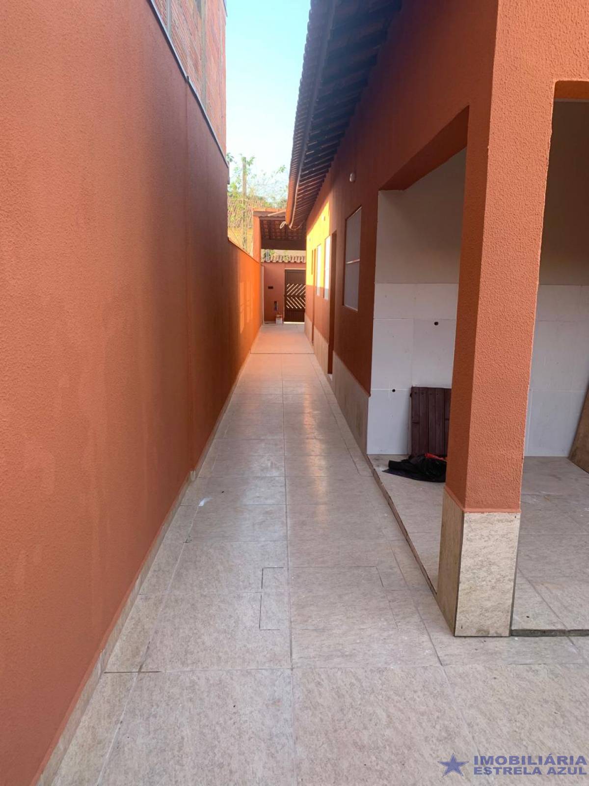 Casa no bairro Balneário Guaraçai 