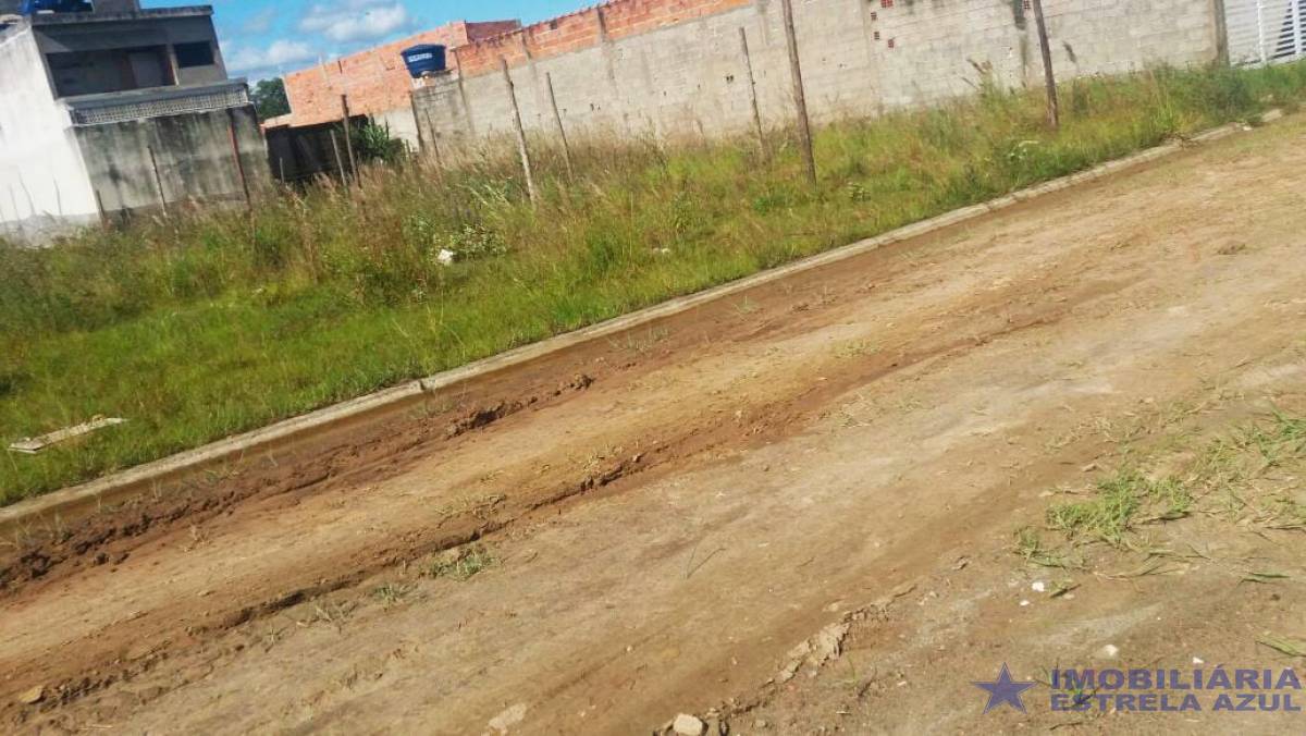 Terreno no bairro Estância Santa Izabel 