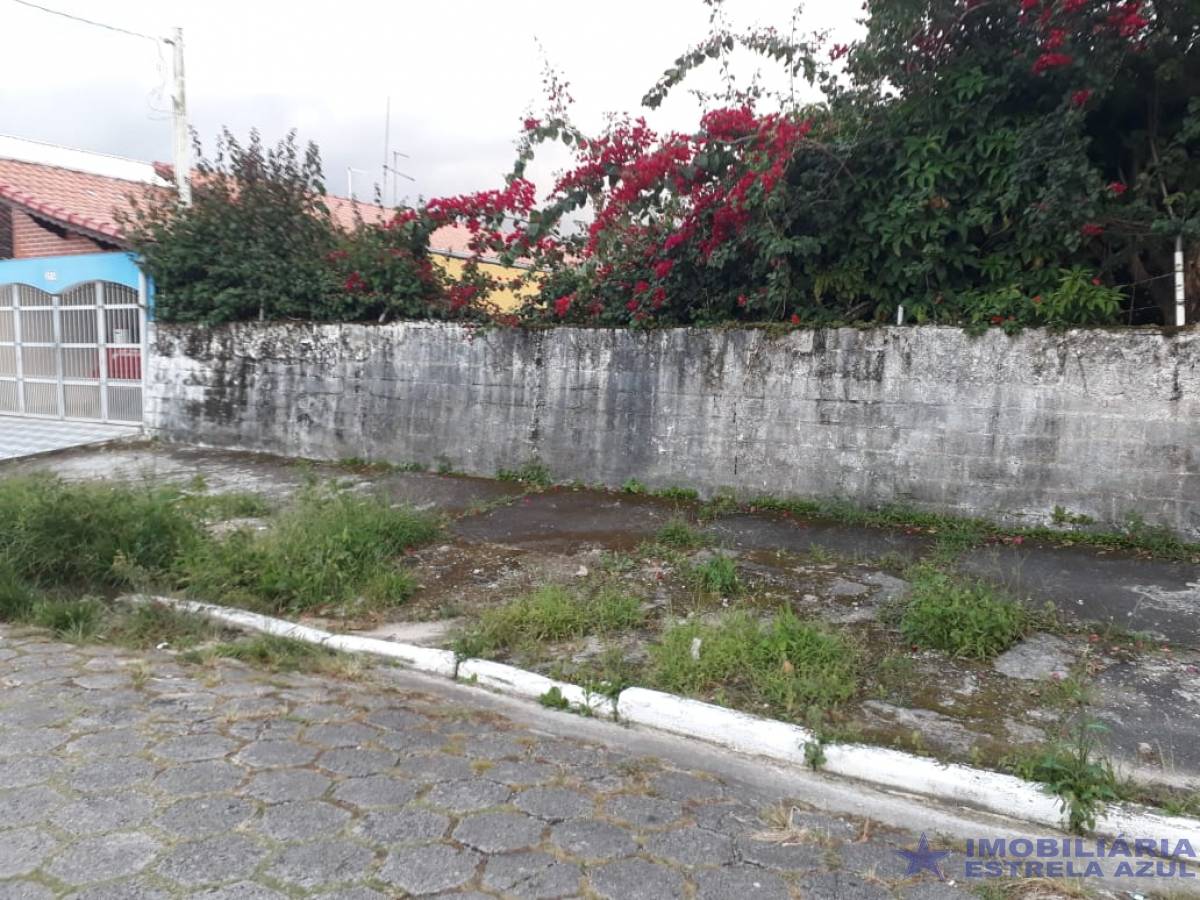 Terreno no bairro Jardim Real