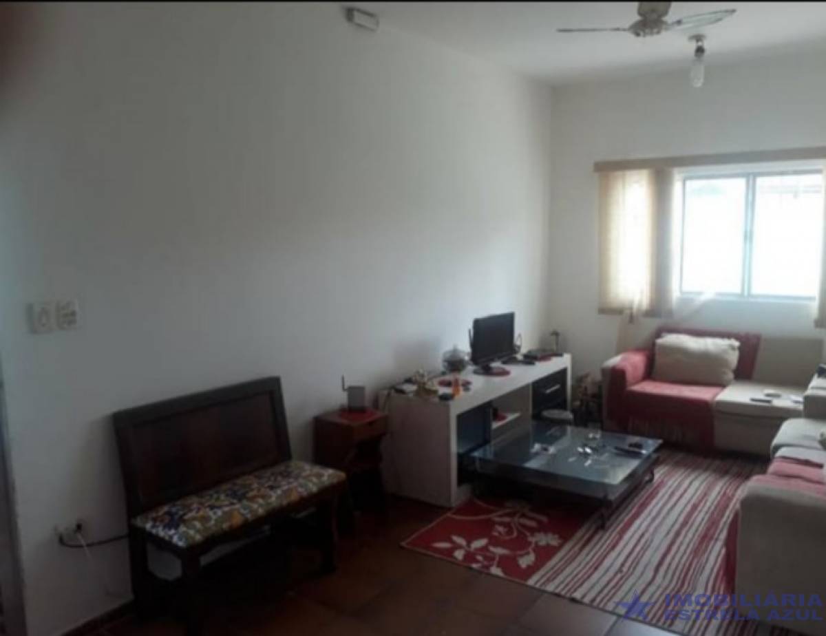 Casa no bairro Jardim Ivoty